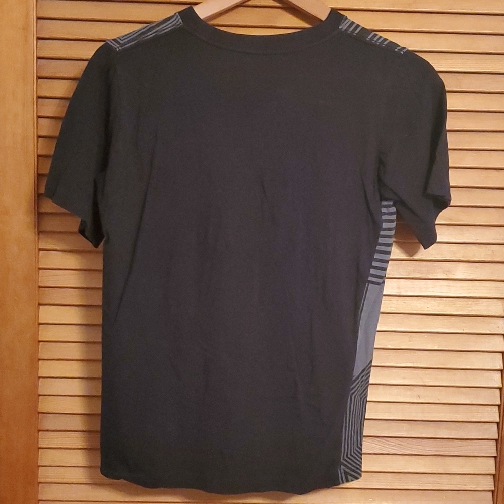 Jordan Tee - Picture 2 of 3
